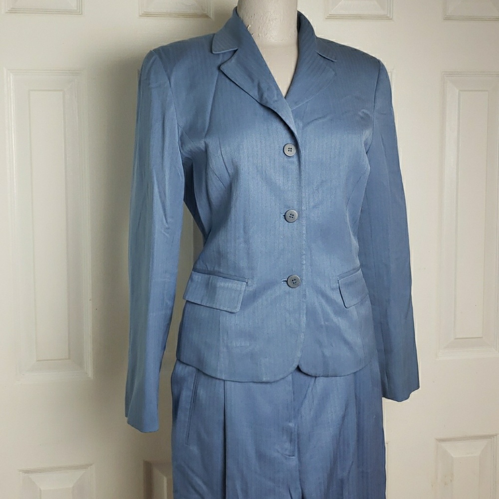 Anne Taylor Loft Blue Pant Suit top 8 bottom sz 10